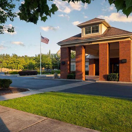 Homewood Suites Medford Extérieur photo