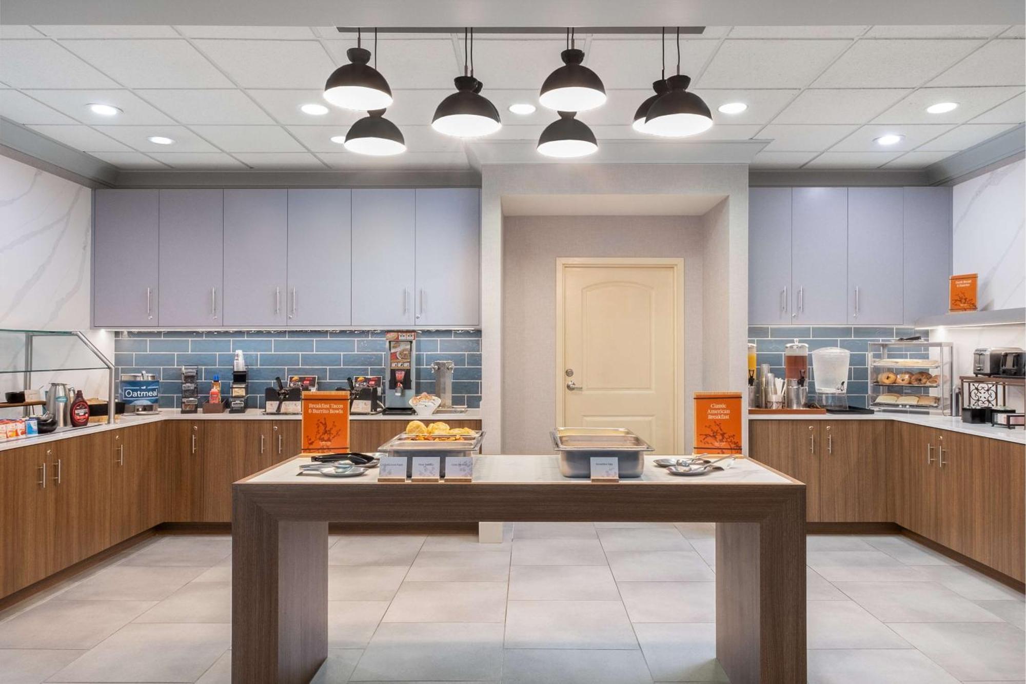 Homewood Suites Medford Extérieur photo