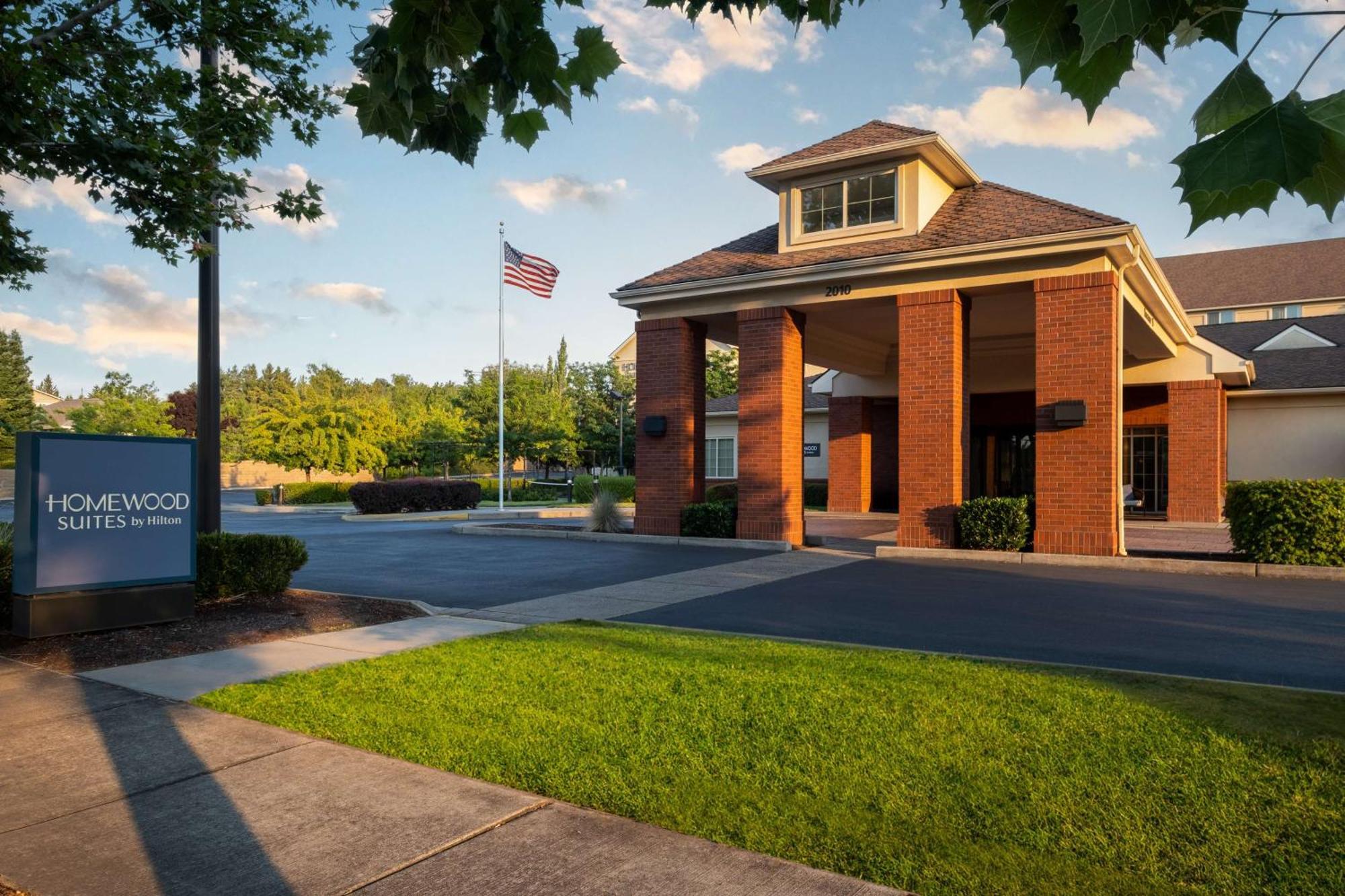 Homewood Suites Medford Extérieur photo