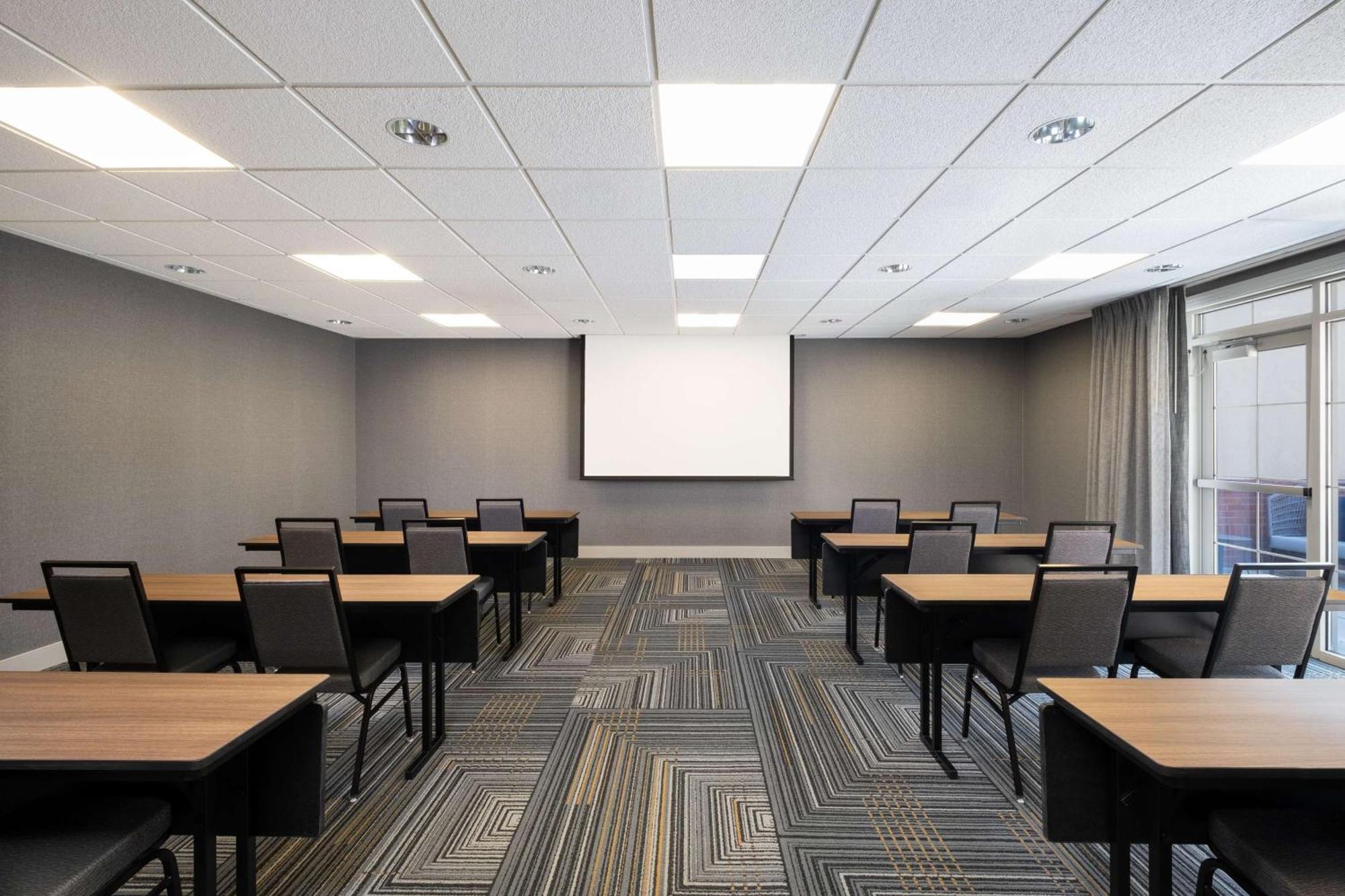 Homewood Suites Medford Extérieur photo