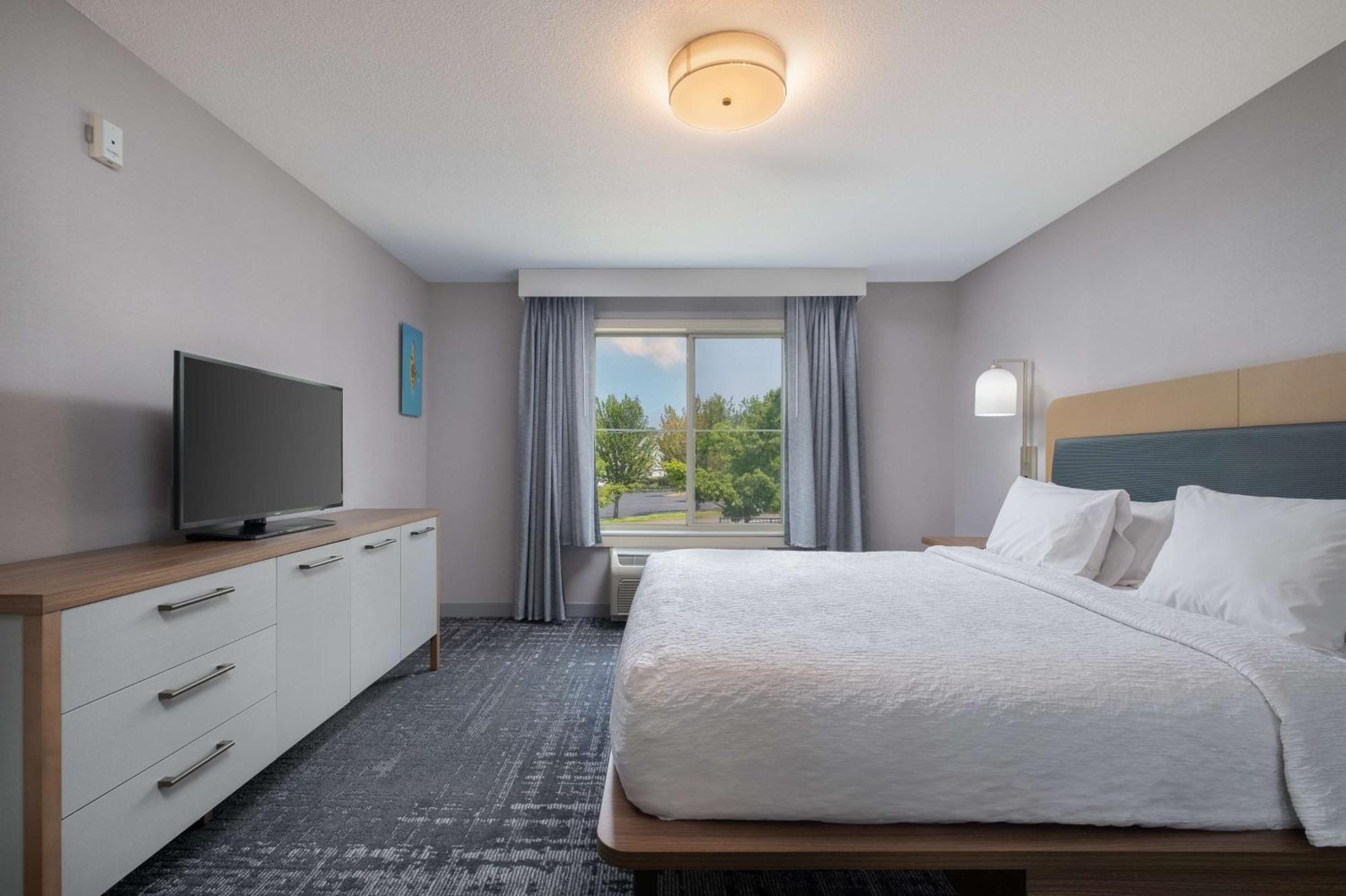 Homewood Suites Medford Extérieur photo