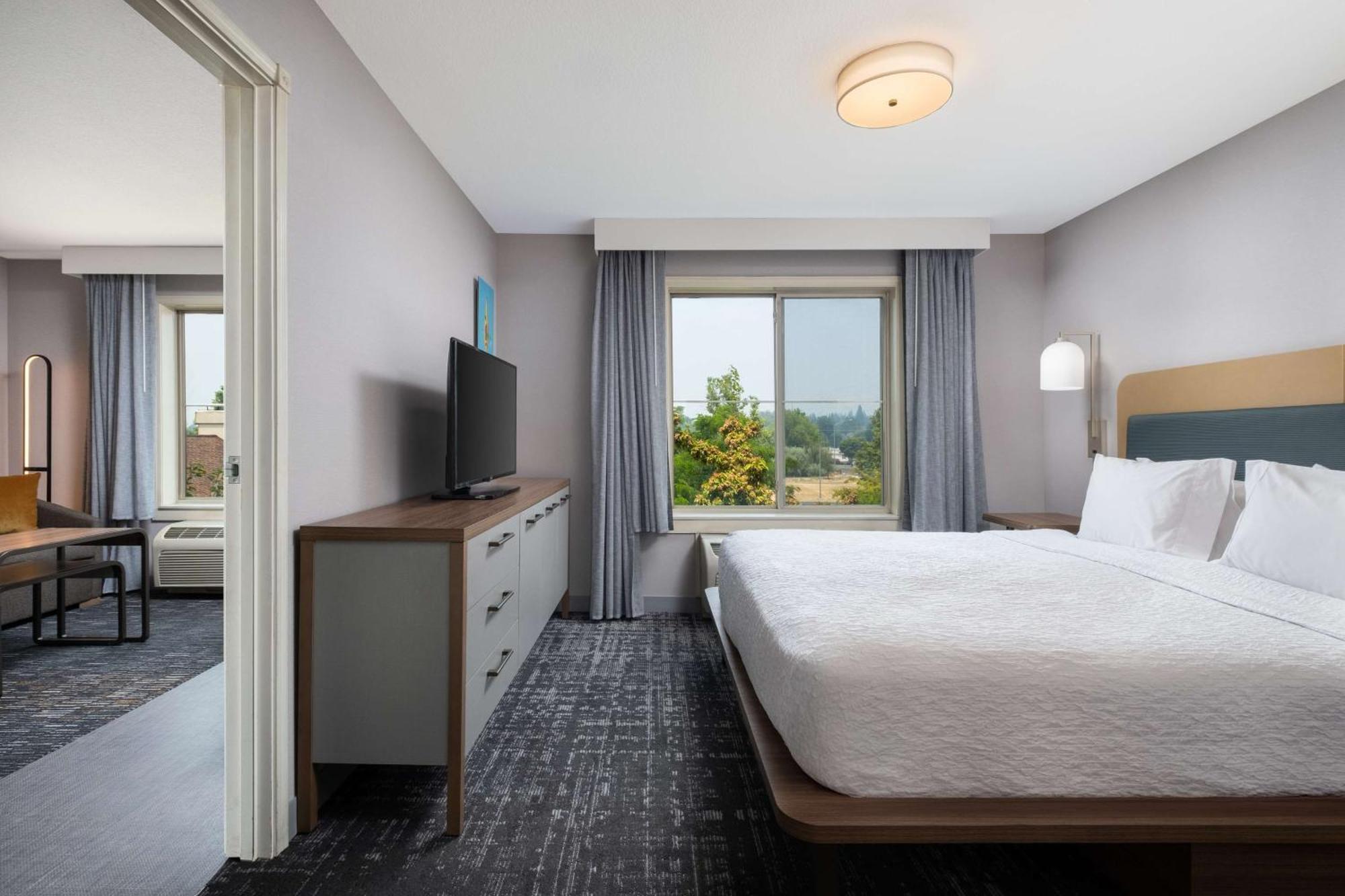 Homewood Suites Medford Extérieur photo